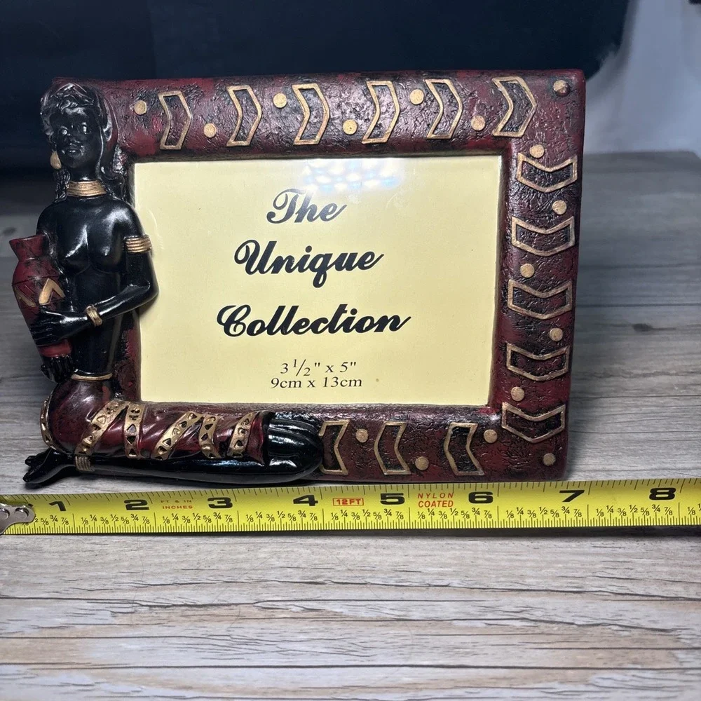 Vintage 3D blackamoor style picture frame 3.5 x 5 red Gold topless Unique
